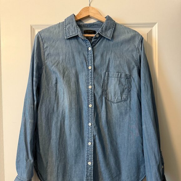 J Crew Relaxed Chambray Button Down Shirt - Picture 1 of 3